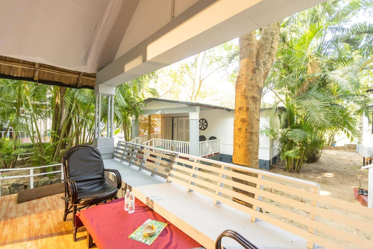 Feather Touch Hotels And Resorts Palolem Exterior photo